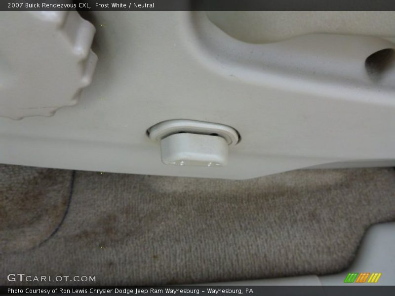 Frost White / Neutral 2007 Buick Rendezvous CXL