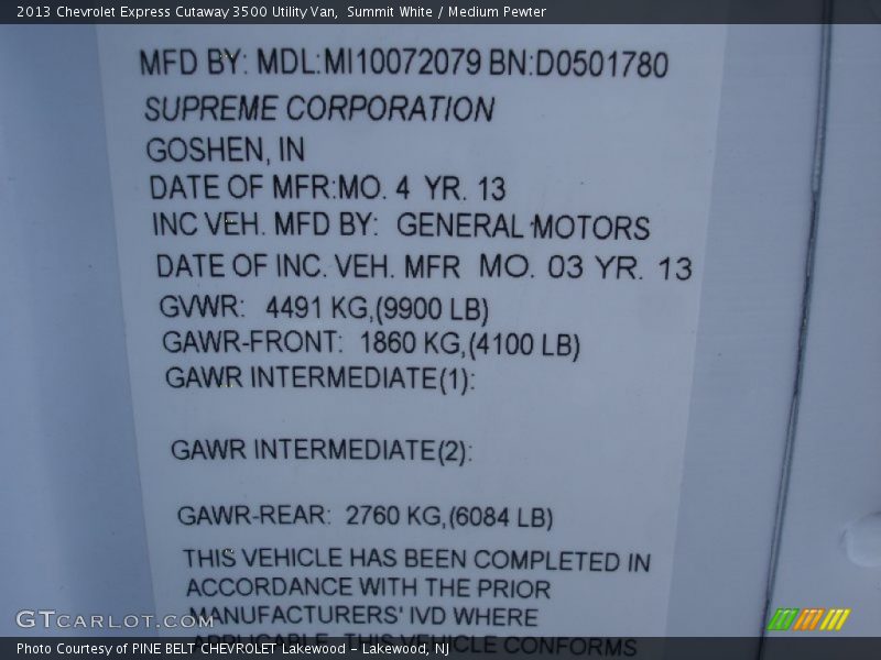 Summit White / Medium Pewter 2013 Chevrolet Express Cutaway 3500 Utility Van