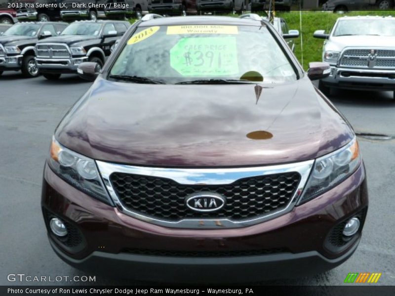 Dark Cherry / Beige 2013 Kia Sorento LX