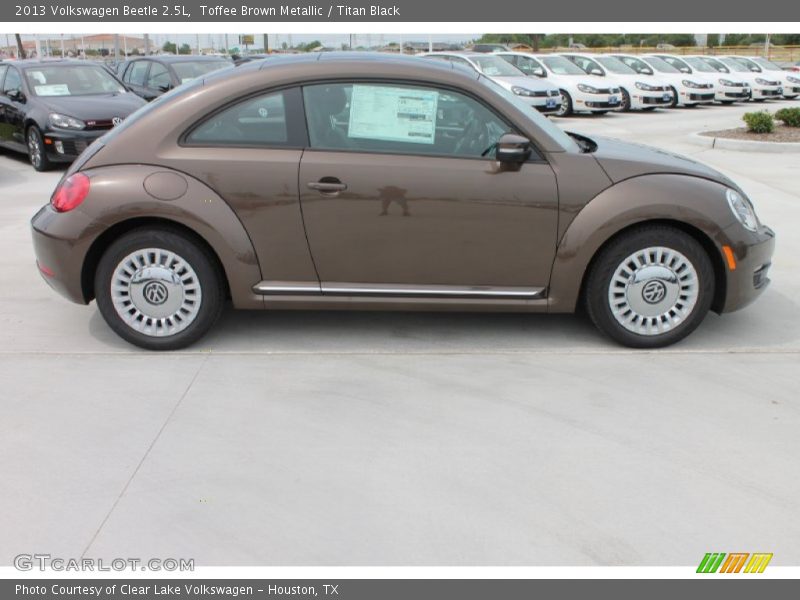 Toffee Brown Metallic / Titan Black 2013 Volkswagen Beetle 2.5L