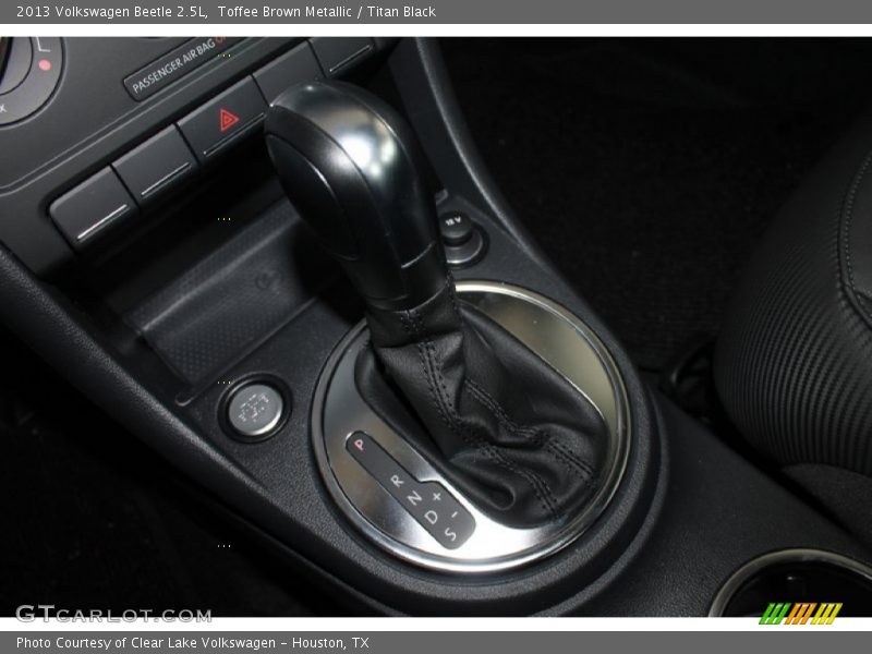 Toffee Brown Metallic / Titan Black 2013 Volkswagen Beetle 2.5L