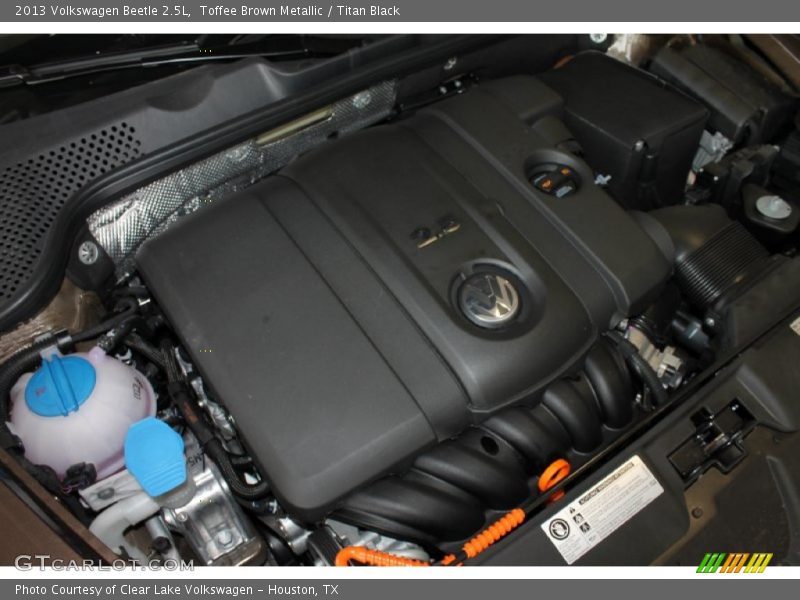 Toffee Brown Metallic / Titan Black 2013 Volkswagen Beetle 2.5L