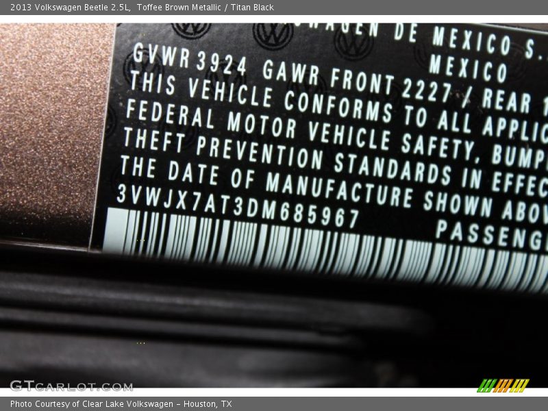 Toffee Brown Metallic / Titan Black 2013 Volkswagen Beetle 2.5L