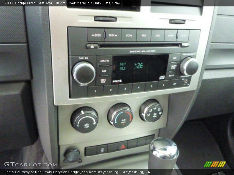 Bright Silver Metallic / Dark Slate Gray 2011 Dodge Nitro Heat 4x4