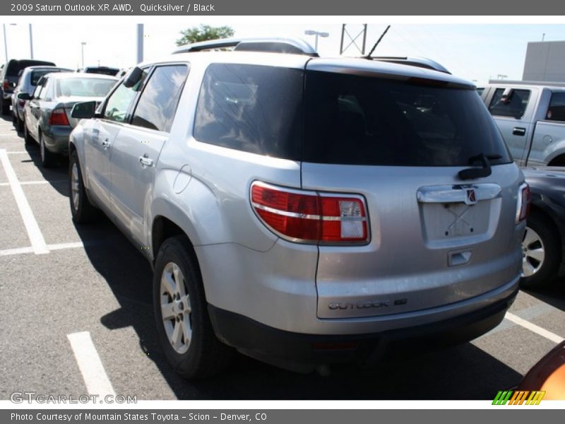 Quicksilver / Black 2009 Saturn Outlook XR AWD