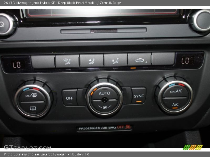 Deep Black Pearl Metallic / Cornsilk Beige 2013 Volkswagen Jetta Hybrid SE