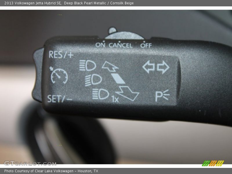 Deep Black Pearl Metallic / Cornsilk Beige 2013 Volkswagen Jetta Hybrid SE