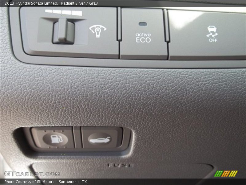 Radiant Silver / Gray 2013 Hyundai Sonata Limited
