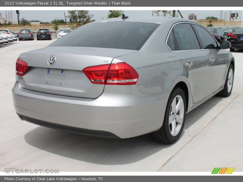 Tungsten Silver Metallic / Titan Black 2013 Volkswagen Passat 2.5L SE