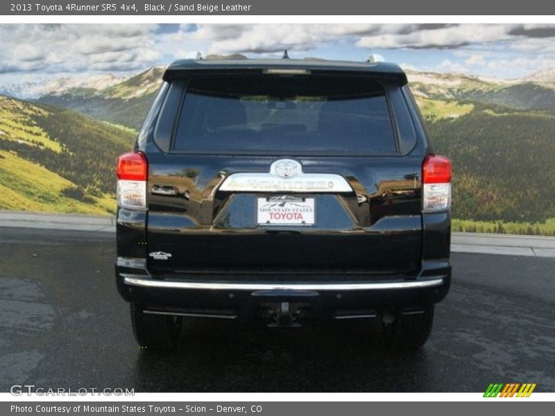 Black / Sand Beige Leather 2013 Toyota 4Runner SR5 4x4