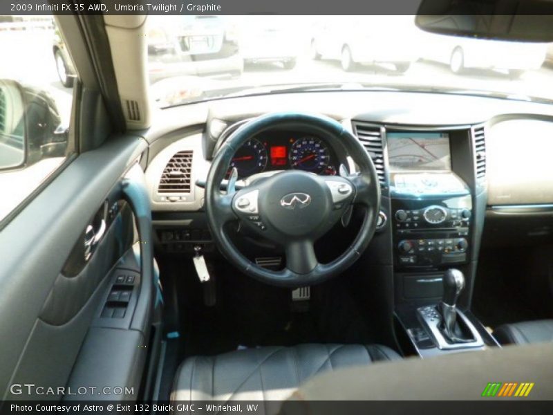 Dashboard of 2009 FX 35 AWD