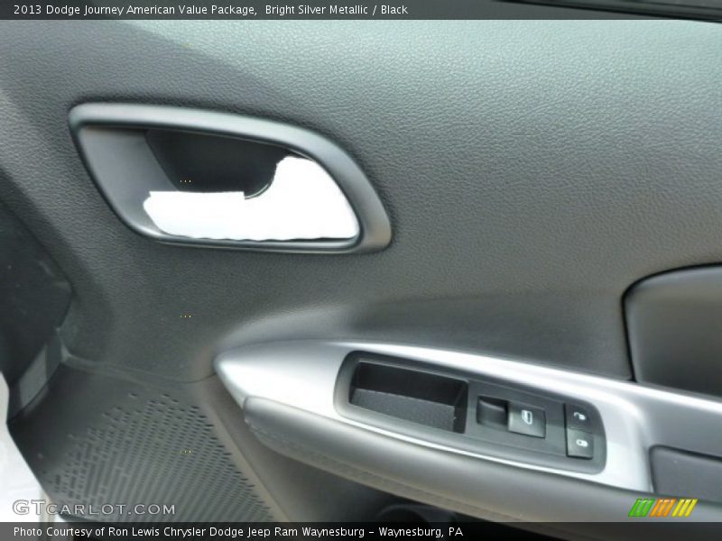 Bright Silver Metallic / Black 2013 Dodge Journey American Value Package