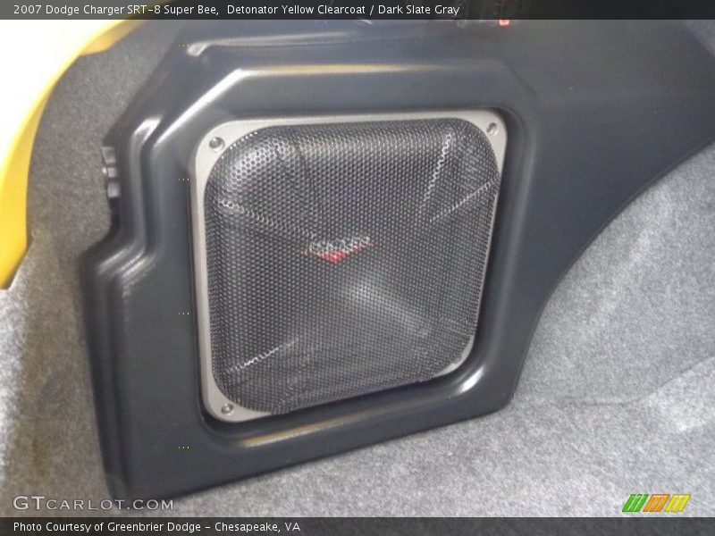 Detonator Yellow Clearcoat / Dark Slate Gray 2007 Dodge Charger SRT-8 Super Bee