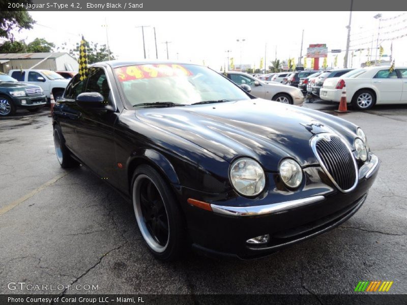 Ebony Black / Sand 2004 Jaguar S-Type 4.2