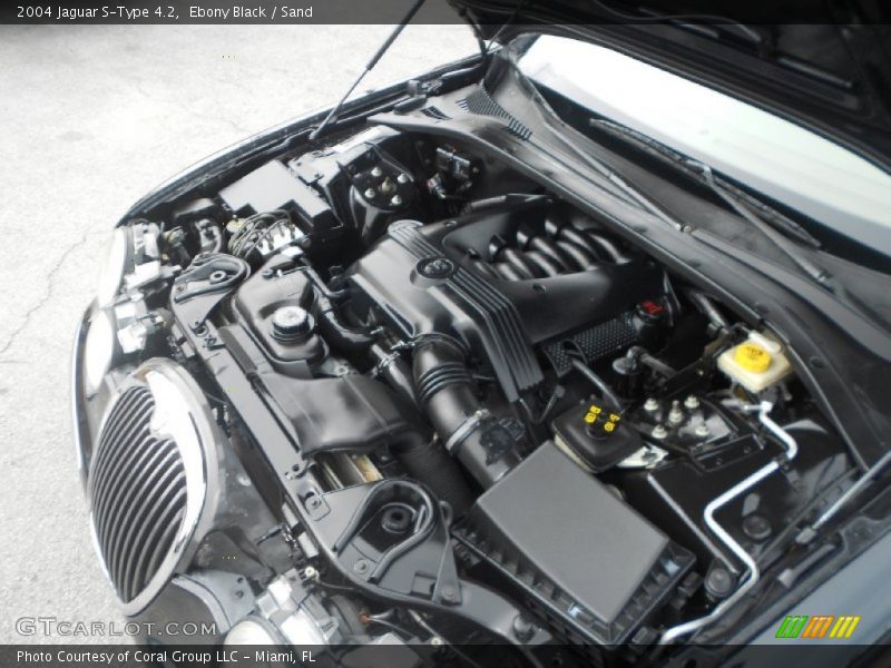  2004 S-Type 4.2 Engine - 4.2 Liter DOHC 32 Valve V8