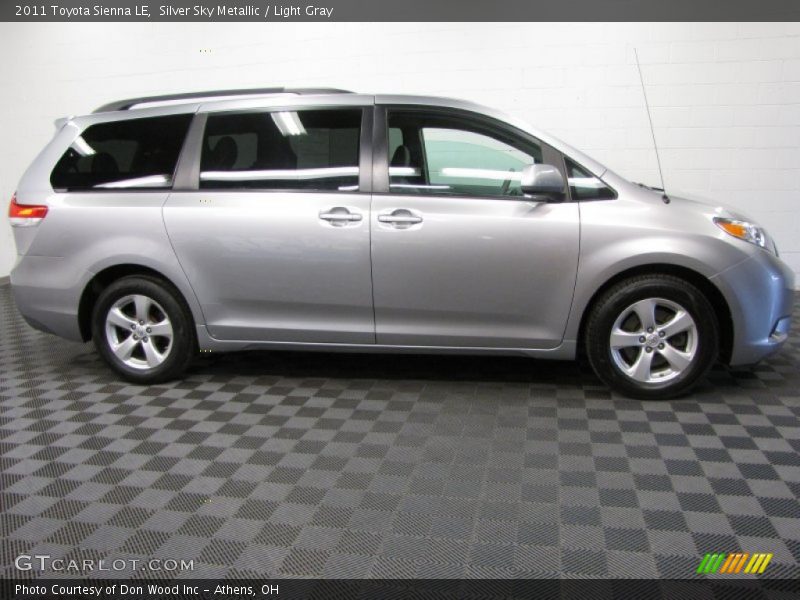 Silver Sky Metallic / Light Gray 2011 Toyota Sienna LE