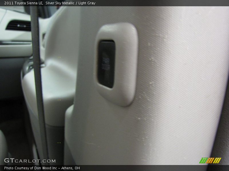 Silver Sky Metallic / Light Gray 2011 Toyota Sienna LE