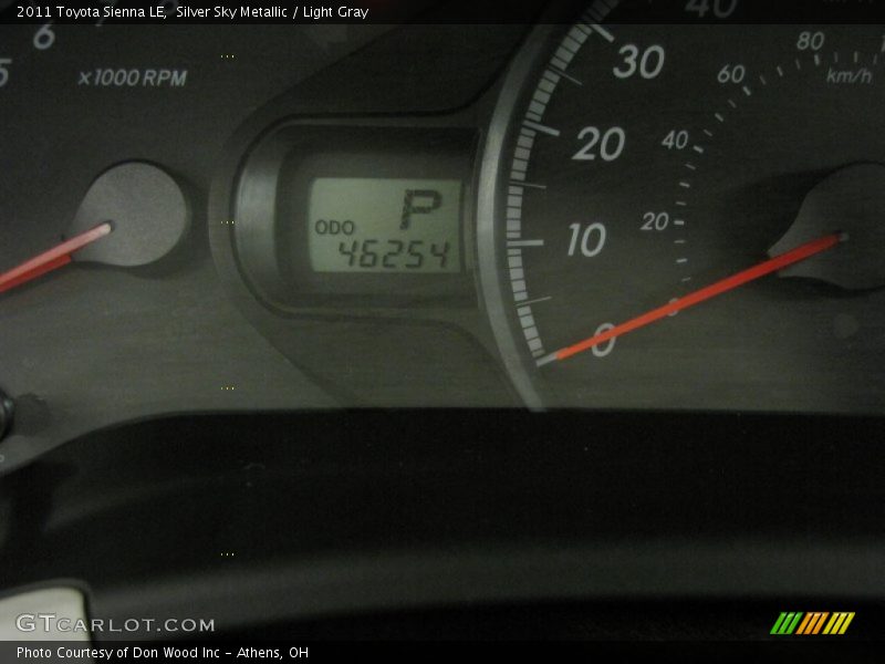 Silver Sky Metallic / Light Gray 2011 Toyota Sienna LE