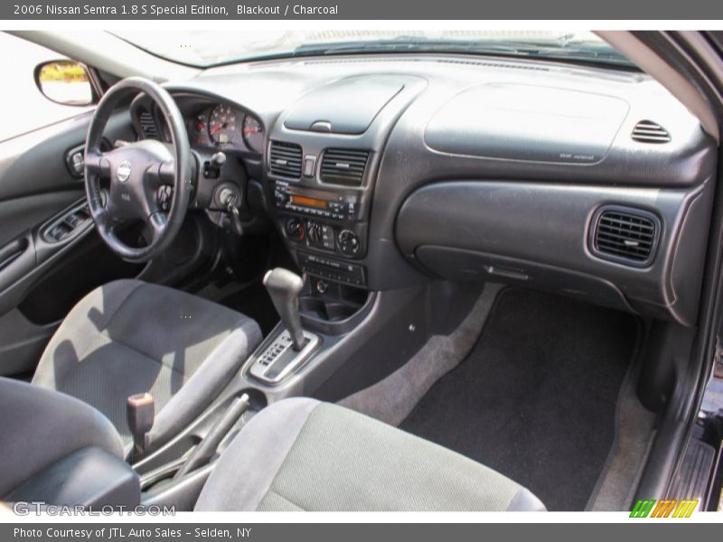 Blackout / Charcoal 2006 Nissan Sentra 1.8 S Special Edition