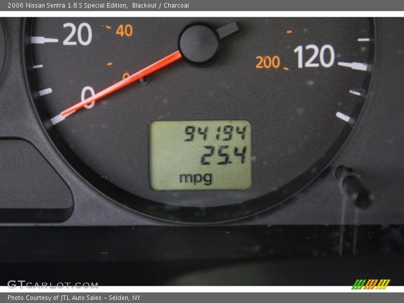 Blackout / Charcoal 2006 Nissan Sentra 1.8 S Special Edition
