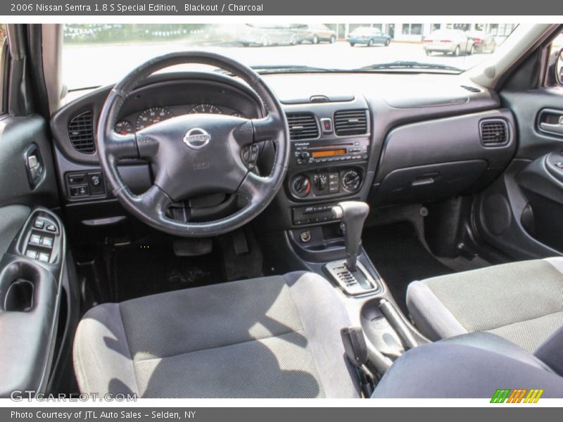 Blackout / Charcoal 2006 Nissan Sentra 1.8 S Special Edition