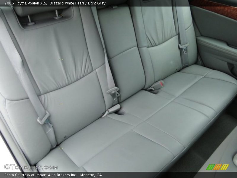 Blizzard White Pearl / Light Gray 2006 Toyota Avalon XLS