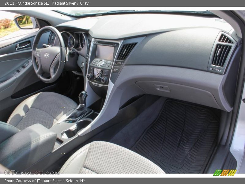 Radiant Silver / Gray 2011 Hyundai Sonata SE