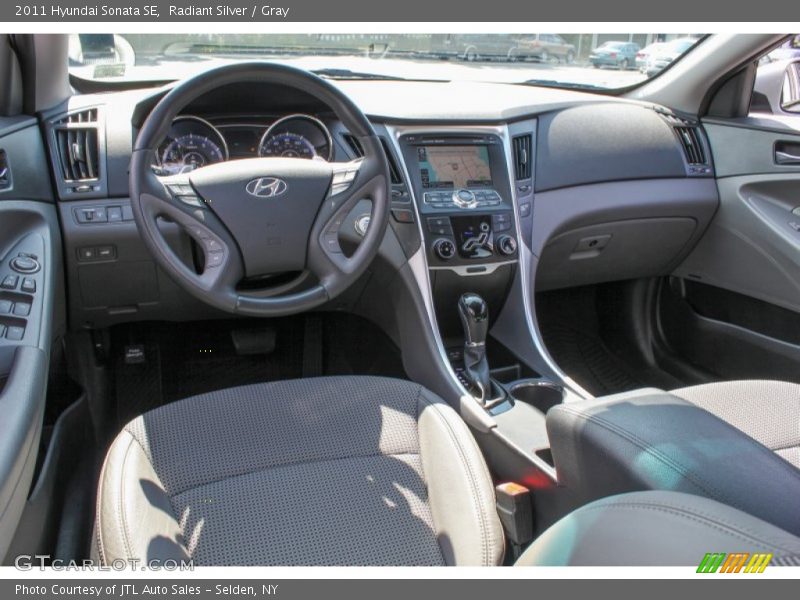 Radiant Silver / Gray 2011 Hyundai Sonata SE
