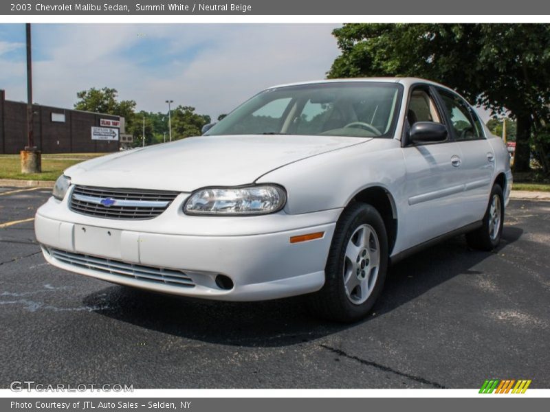 Front 3/4 View of 2003 Malibu Sedan