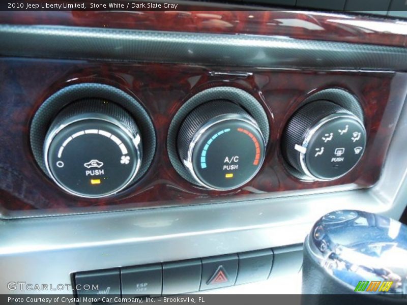 Stone White / Dark Slate Gray 2010 Jeep Liberty Limited