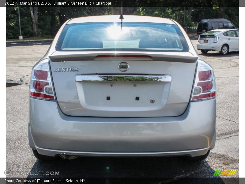 Brilliant Silver Metallic / Charcoal 2012 Nissan Sentra 2.0 S