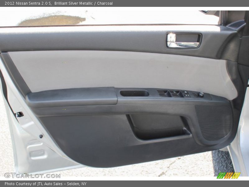 Brilliant Silver Metallic / Charcoal 2012 Nissan Sentra 2.0 S