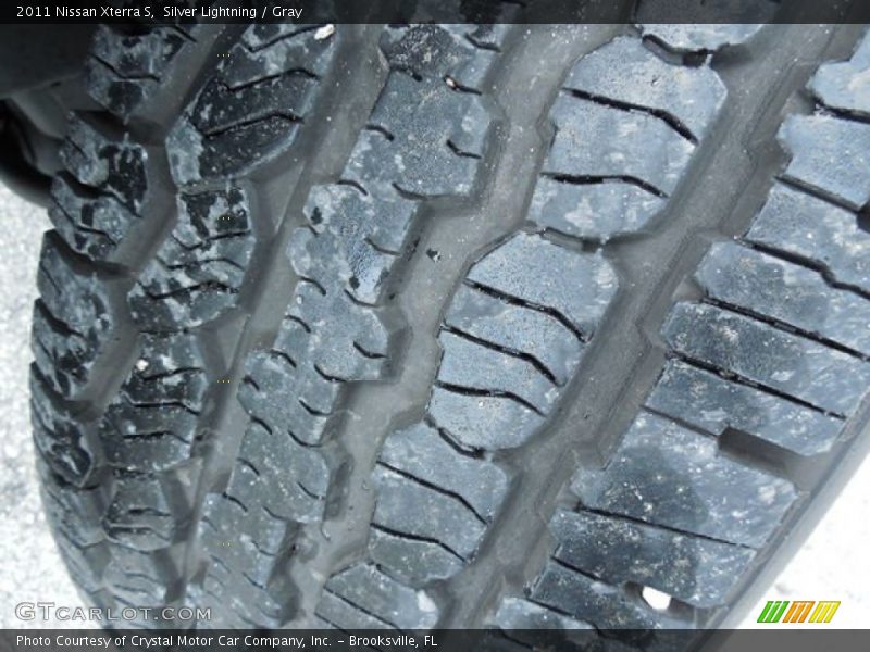 Silver Lightning / Gray 2011 Nissan Xterra S