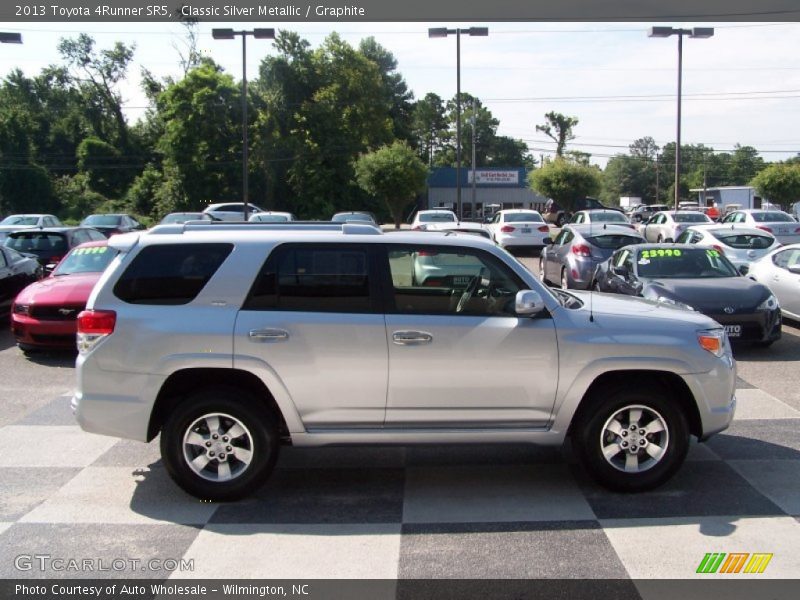 Classic Silver Metallic / Graphite 2013 Toyota 4Runner SR5