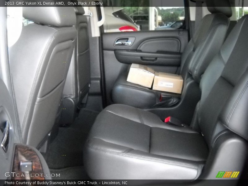 Onyx Black / Ebony 2013 GMC Yukon XL Denali AWD