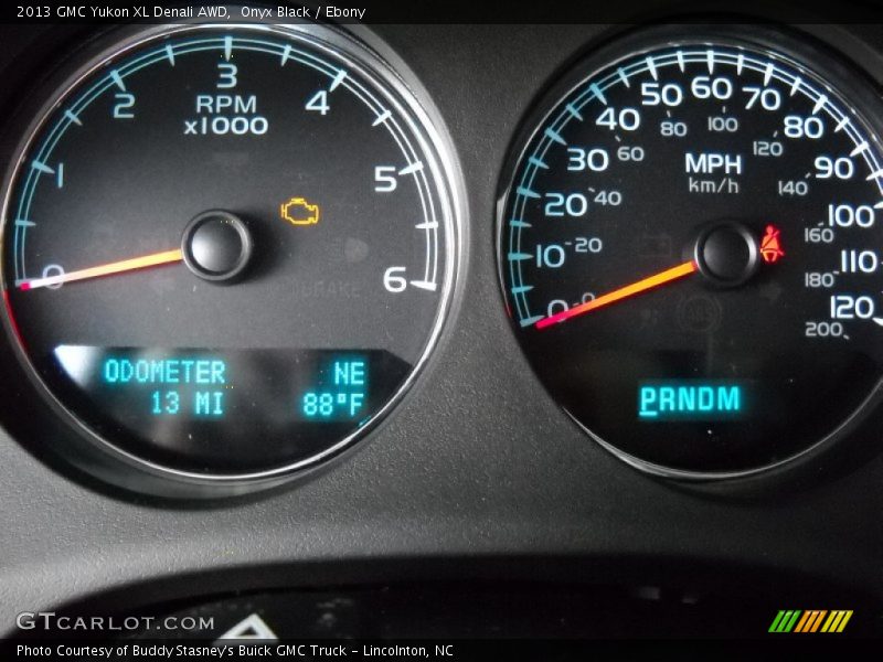 Onyx Black / Ebony 2013 GMC Yukon XL Denali AWD