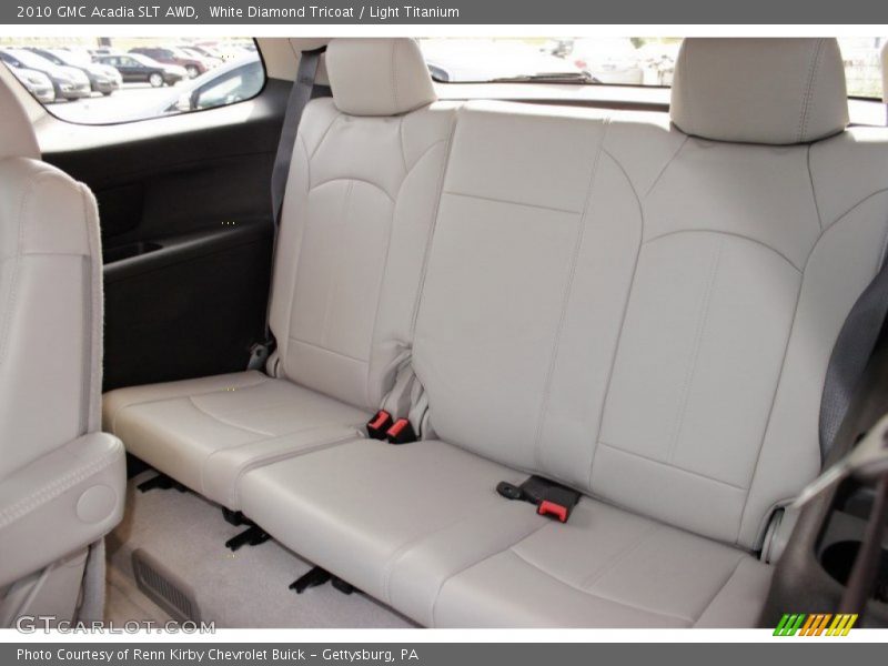 White Diamond Tricoat / Light Titanium 2010 GMC Acadia SLT AWD