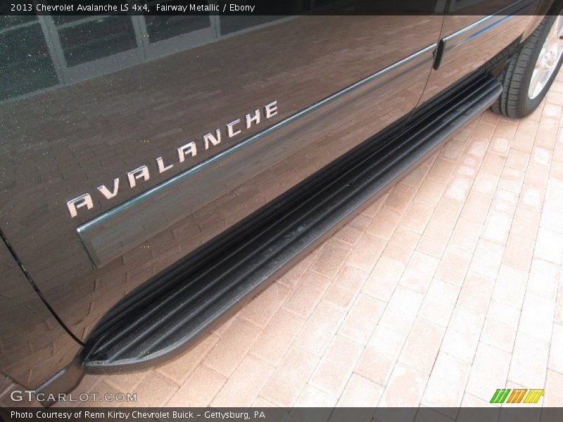 Fairway Metallic / Ebony 2013 Chevrolet Avalanche LS 4x4