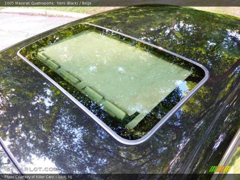Nero (Black) / Beige 2005 Maserati Quattroporte