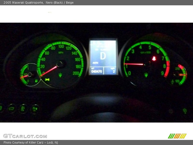 Nero (Black) / Beige 2005 Maserati Quattroporte