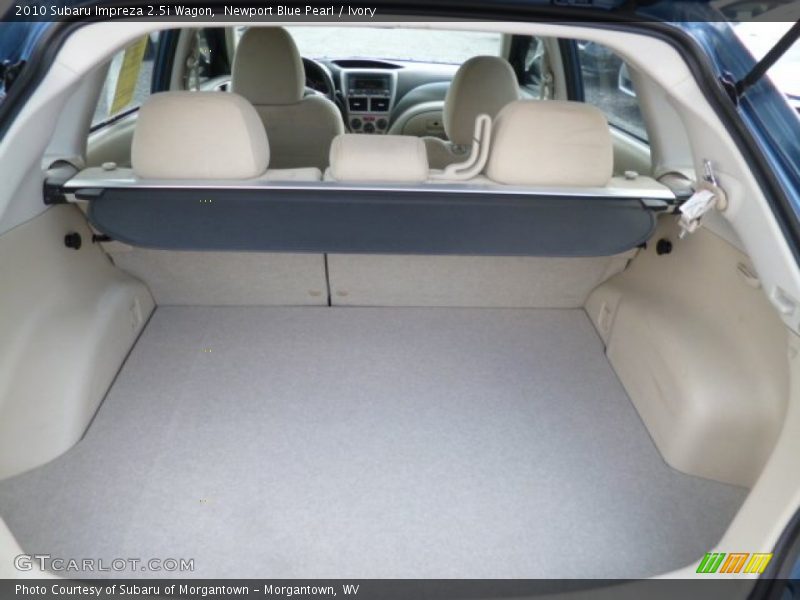 Newport Blue Pearl / Ivory 2010 Subaru Impreza 2.5i Wagon