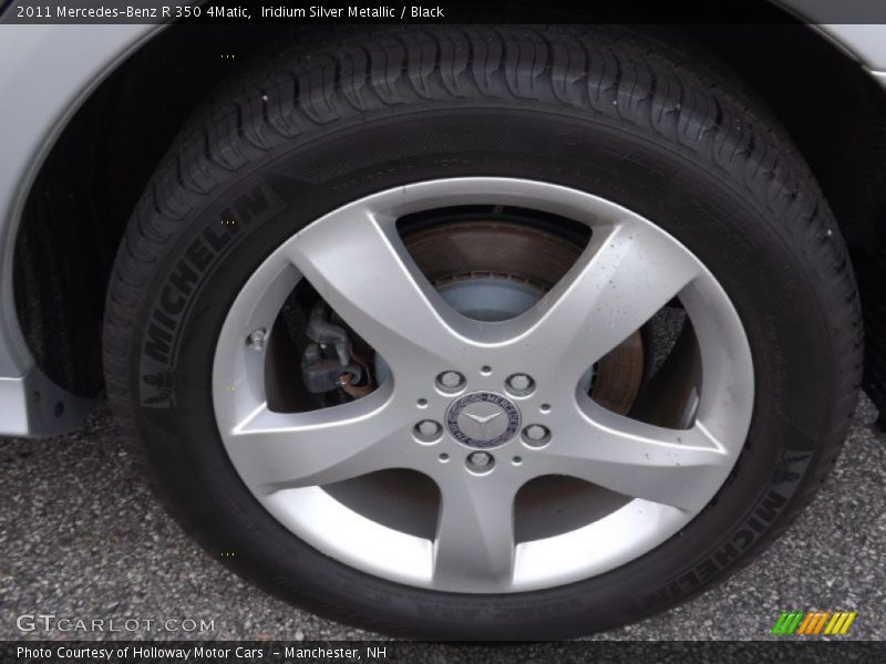 Iridium Silver Metallic / Black 2011 Mercedes-Benz R 350 4Matic