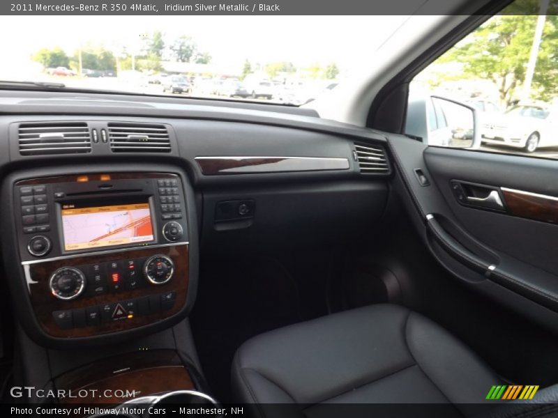 Iridium Silver Metallic / Black 2011 Mercedes-Benz R 350 4Matic
