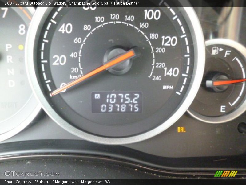 Champagne Gold Opal / Taupe Leather 2007 Subaru Outback 2.5i Wagon