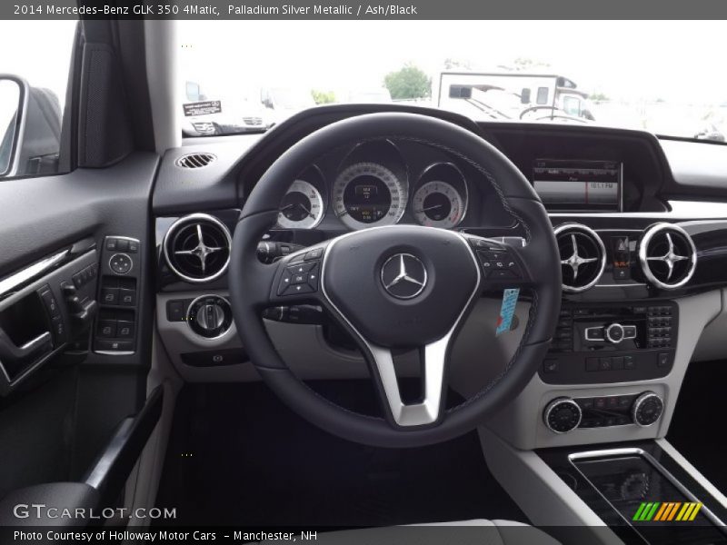 Dashboard of 2014 GLK 350 4Matic