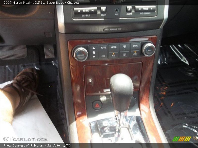Super Black / Charcoal 2007 Nissan Maxima 3.5 SL