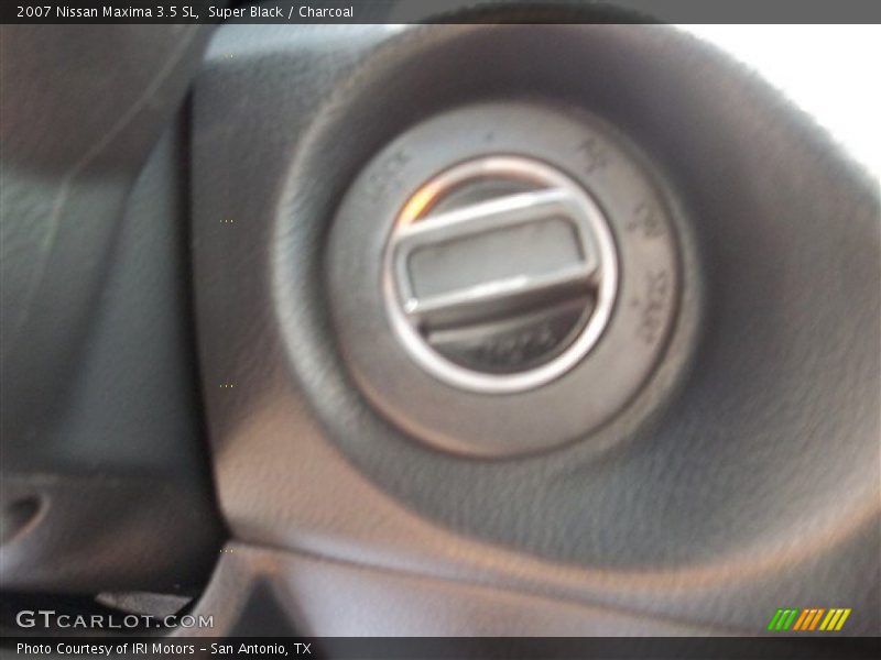 Super Black / Charcoal 2007 Nissan Maxima 3.5 SL