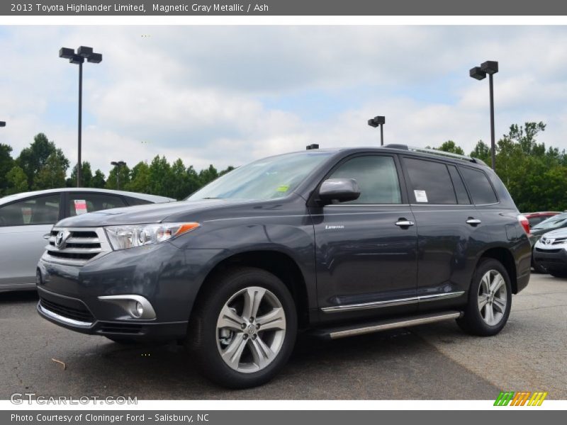 Magnetic Gray Metallic / Ash 2013 Toyota Highlander Limited