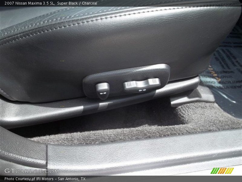 Super Black / Charcoal 2007 Nissan Maxima 3.5 SL