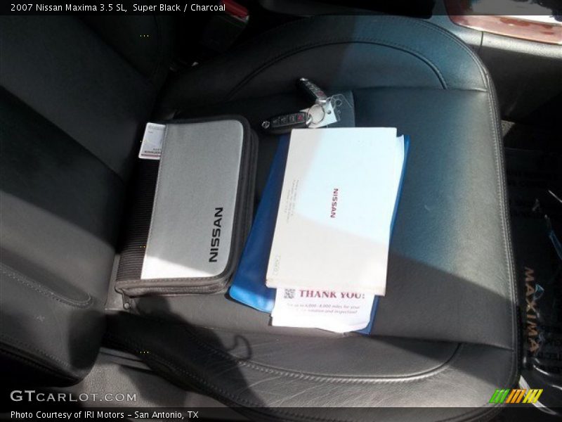 Super Black / Charcoal 2007 Nissan Maxima 3.5 SL